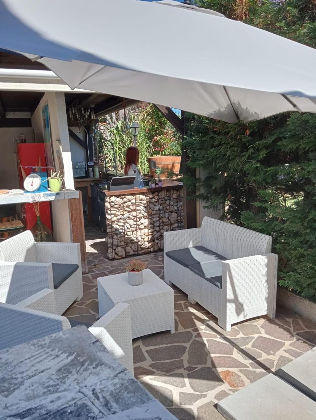 Sinilu B&B Silvi Paese Exteriér fotografie